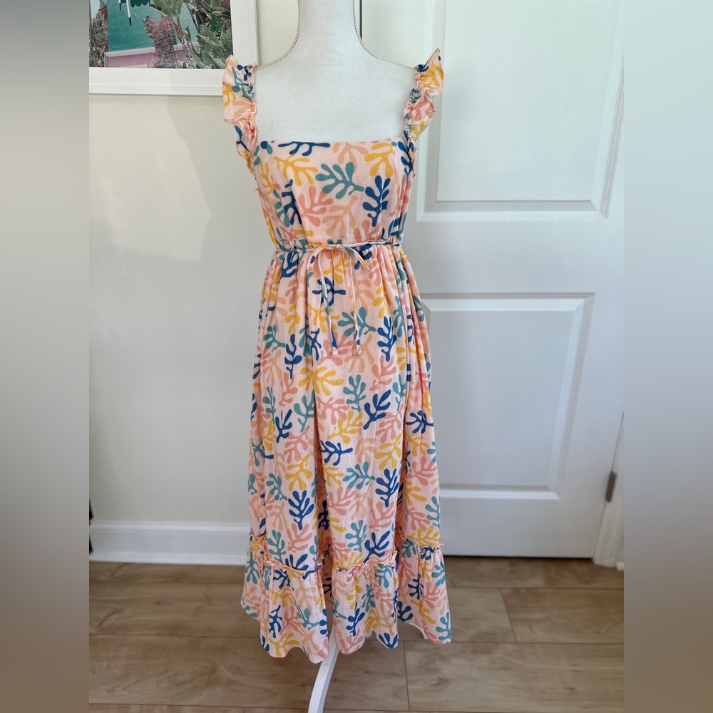 Maison Me light pink midi dress with coral pattern Medium EUC